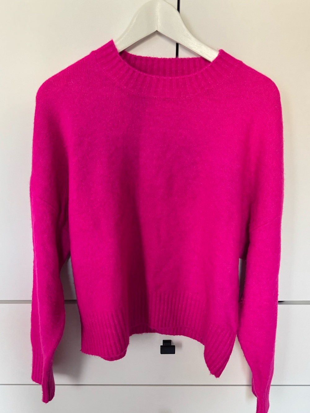 Zara Bright Fuchsia Pink Knit Crewneck Sweater- Size S
